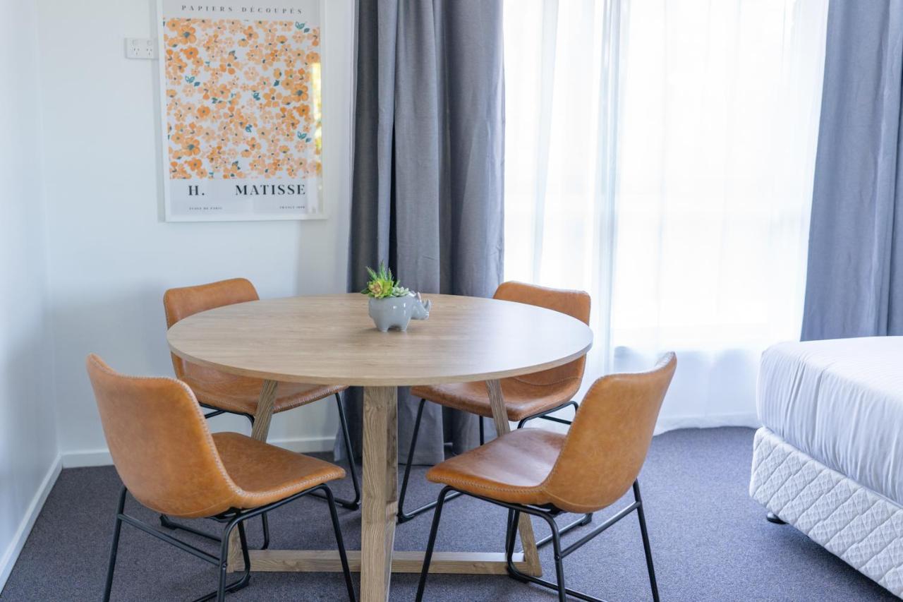 Gosford Palms Motor Inn Dış mekan fotoğraf