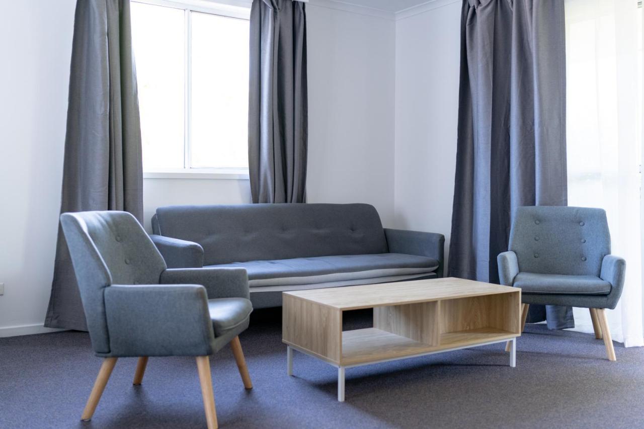 Gosford Palms Motor Inn Dış mekan fotoğraf
