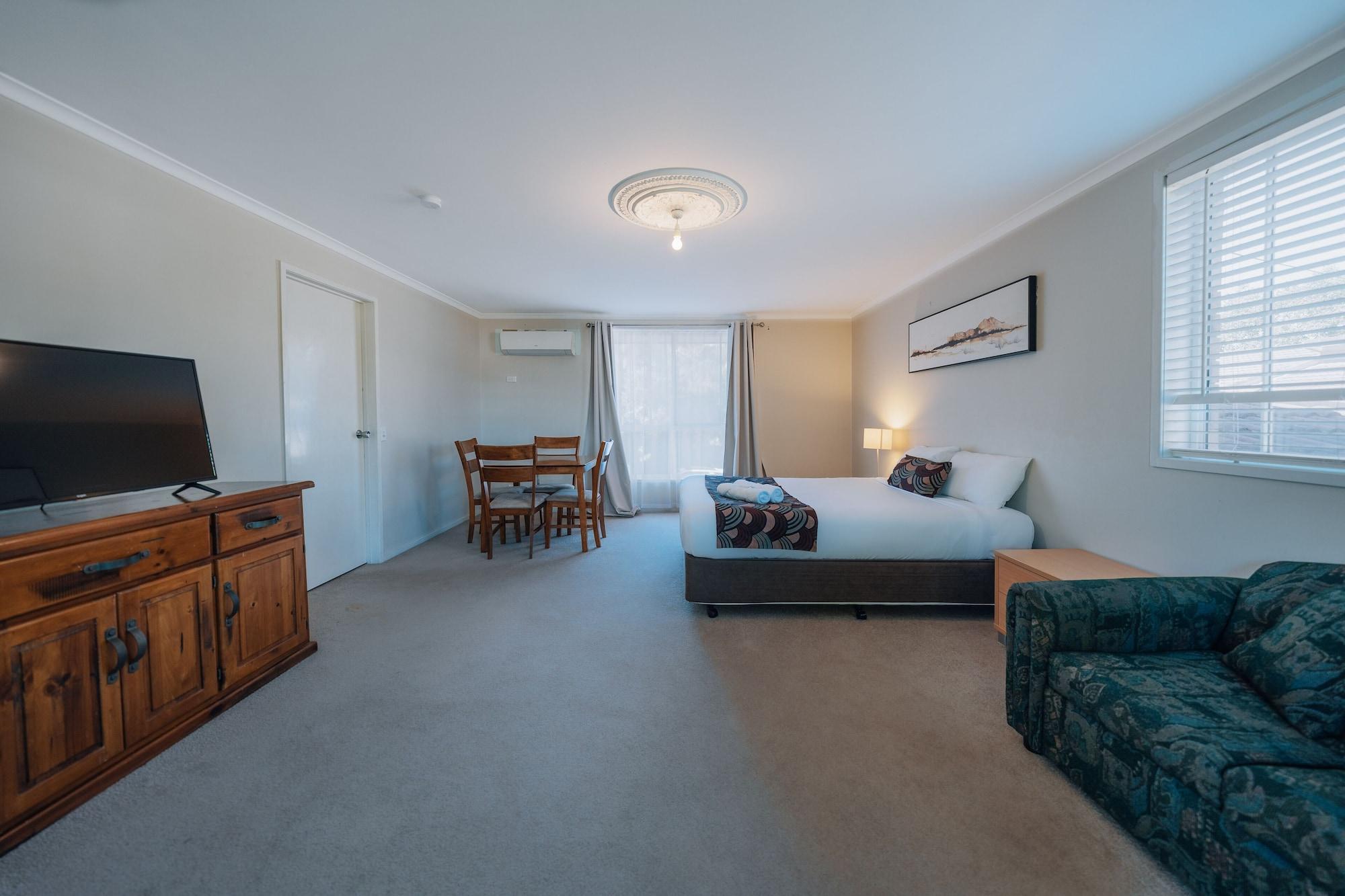 Gosford Palms Motor Inn Dış mekan fotoğraf