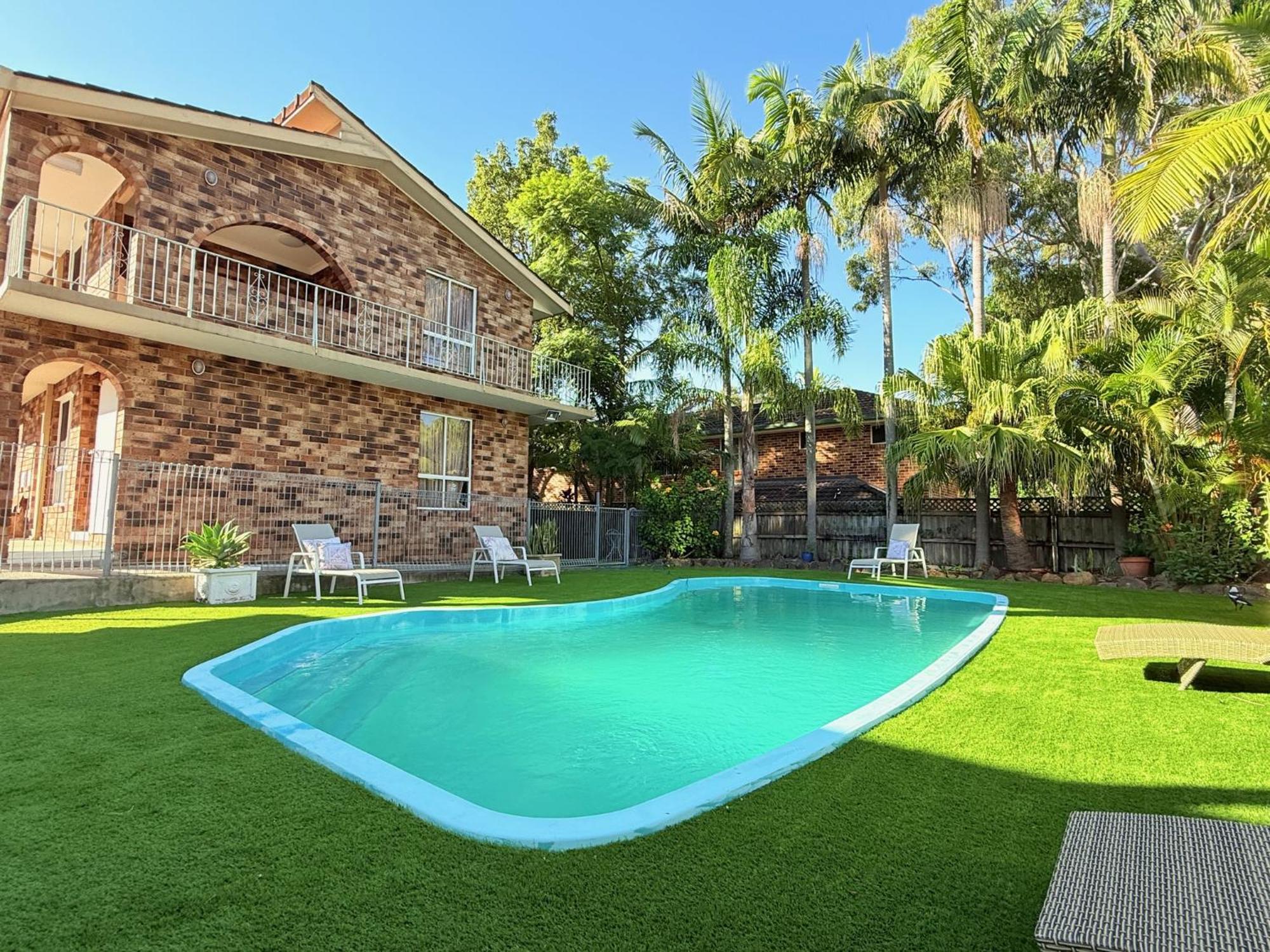 Gosford Palms Motor Inn Dış mekan fotoğraf